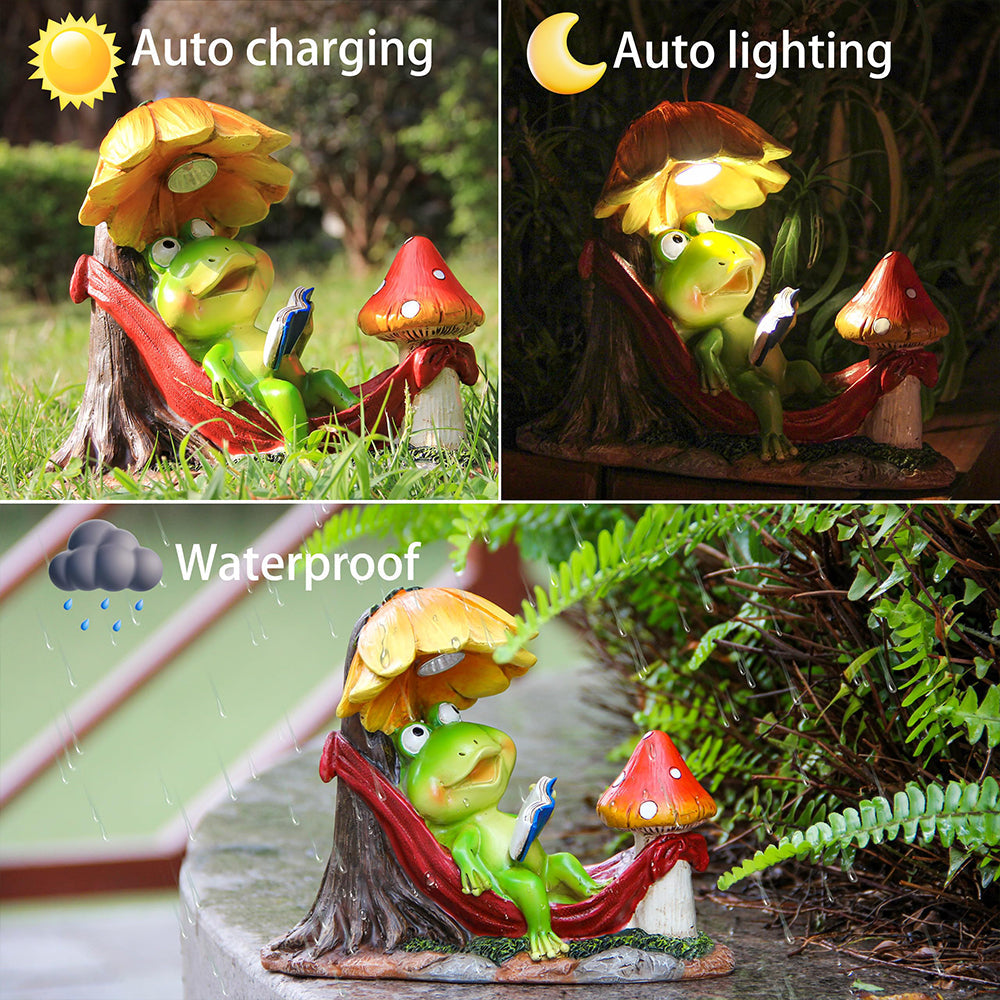 Solar Frog Garden Statue with Light Outdoor Patio Yard Lawn Decor
