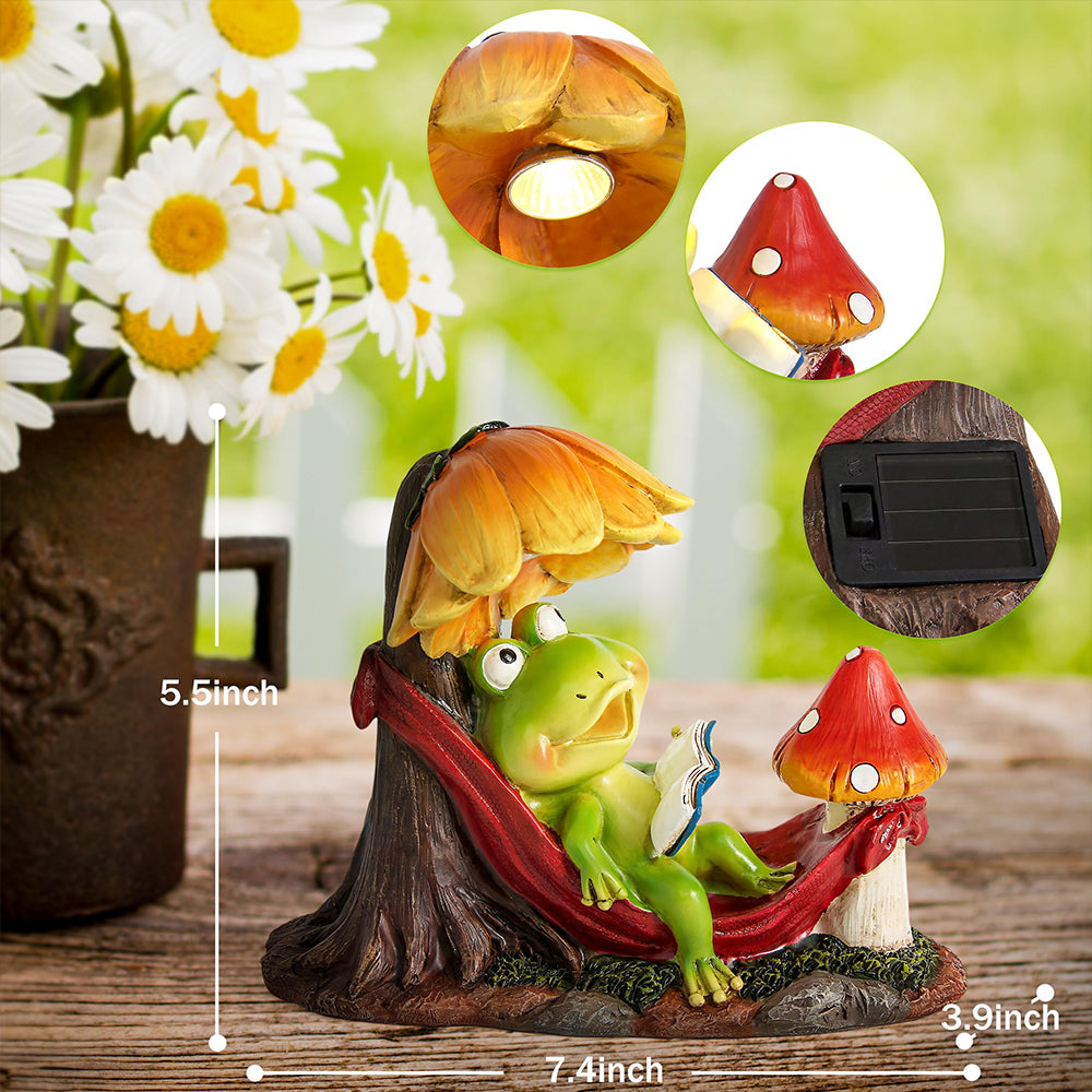 Solar Frog Garden Statue with Light Outdoor Patio Yard Lawn Decor